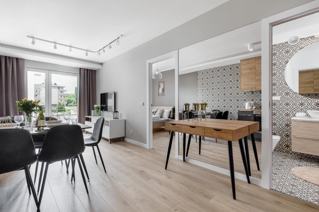Premium Apartments New Town Private Parking Included Щецин Экстерьер фото